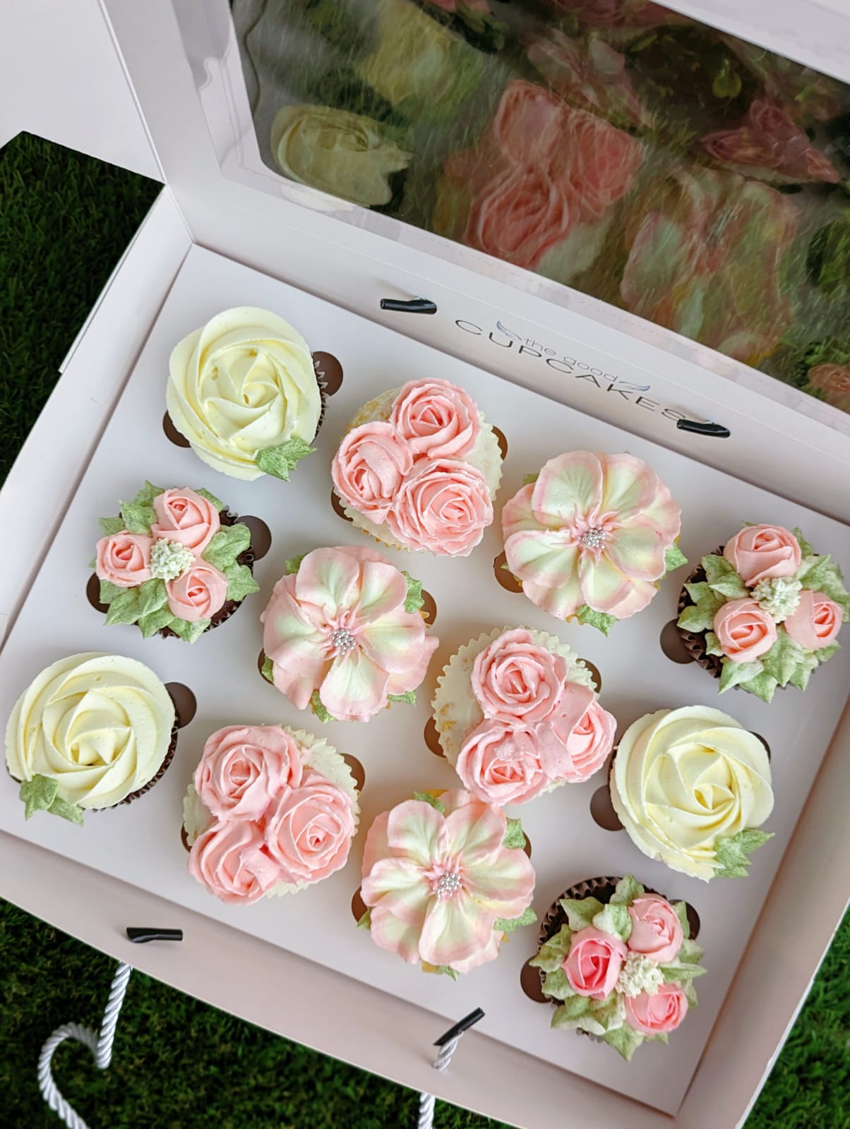 floral cupcakes singapore low calories healthy