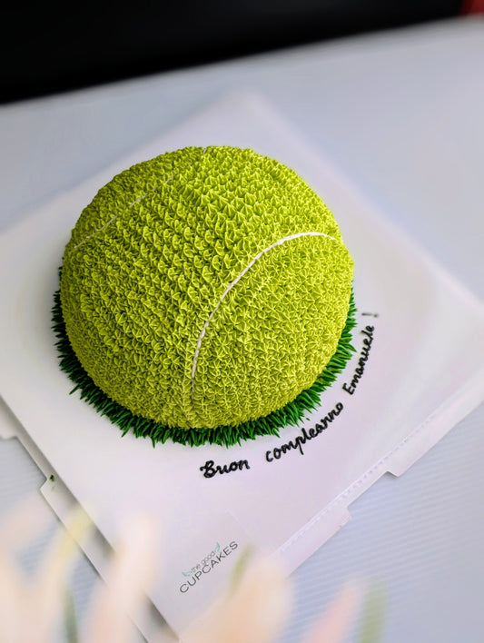 Tennis-themed birthday cake with hand-piped buttercream court design, The Good Cupcakes Singapore