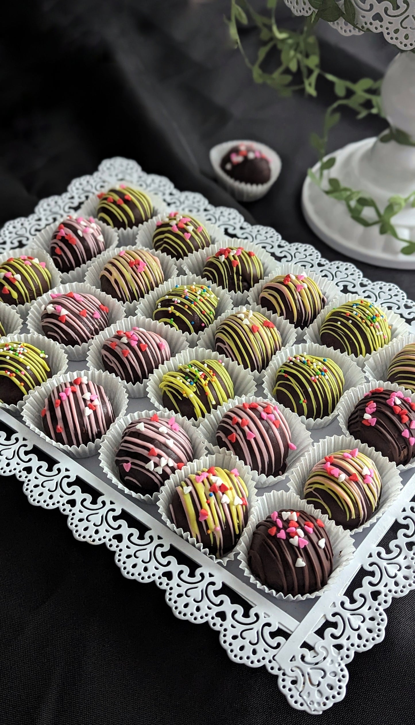 cake, healthier dessert, cake pops, low sugar low calories, chocolate cake, vanilla cake